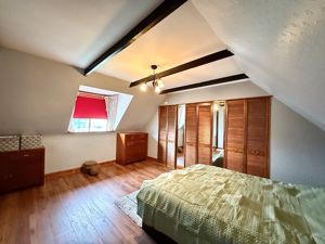 Photo 6- click for photo gallery